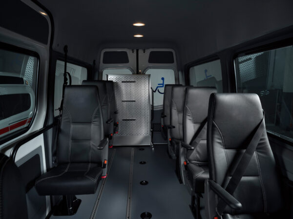 Volkswagen Caddy Maxi F Style5 – Rampe Genius & F - Winch – Image 7